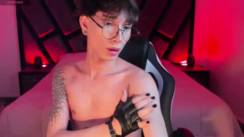 Andy online show from March 10, 2026, 11:21 pm