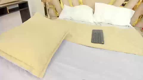 Snapshot of andyxibrat chatting on September 12, 2025, 10:54 pm andyxibrat online show from September 12, 2025, 10:54 pm