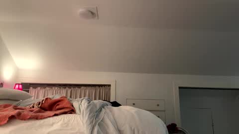 aneoakley online show from November 28, 2025, 4:59 am