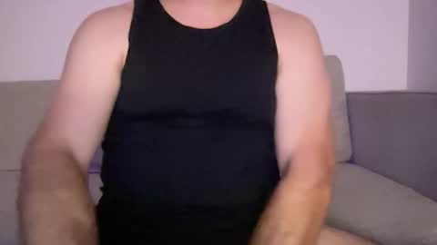 anewsummer online show from April 7, 2026, 7:20 am