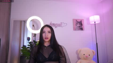Angel online show from September 30, 2025, 5:12 am