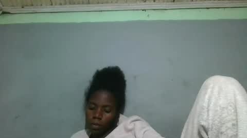 Snapshot of angeeliine chatting on July 19, 2026, 6:55 pm angeeliine online show from July 19, 2026, 6:55 pm
