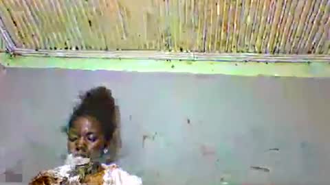 Snapshot of angeeliine chatting on July 28, 2026, 6:31 pm angeeliine online show from July 28, 2026, 6:31 pm