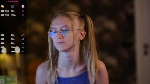 angeellina online show from December 11, 2024, 5:37 pm