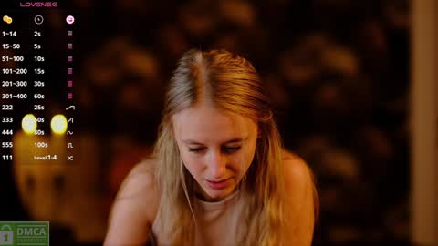 angeellina online show from December 27, 2024, 2:22 pm