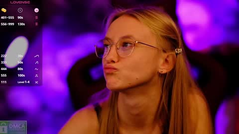 angeellina online show from January 9, 2025, 8:33 pm