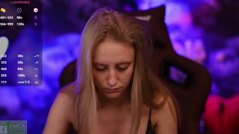 angeellina online show from January 25, 2025, 10:28 pm