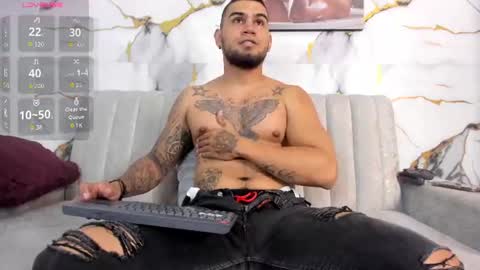 angel__tattoo online show from July 8, 2026, 10:36 pm