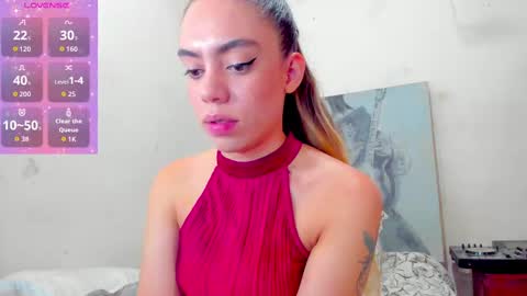Snapshot of angel_blondie_ chatting on October 26, 2025, 9:21 pm Anglica online show from October 26, 2025, 9:21 pm