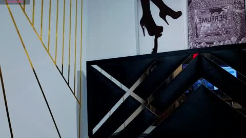 Angel-dragun online show from April 12, 2026, 3:33 am