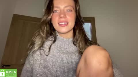 Snapshot of angel_from_sky chatting on October 10, 2025, 1:10 pm Greetings Jess online show from October 10, 2025, 1:10 pm