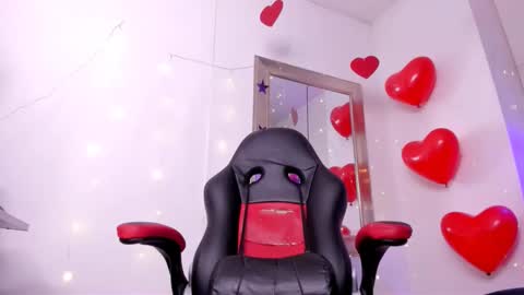 angel hardy online show from March 25, 2026, 10:54 am