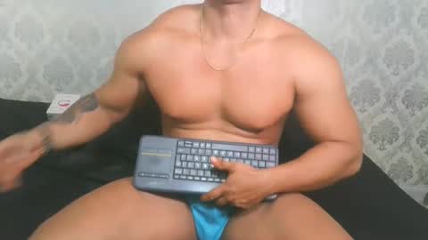 Snapshot of angel_lein chatting on September 27, 2025, 8:36 pm Angel Lein online show from September 27, 2025, 8:36 pm