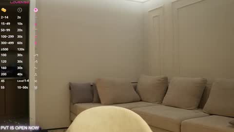 Snapshot of angel_luisa chatting on June 13, 2026, 2:04 pm Luisa online show from June 13, 2026, 2:04 pm