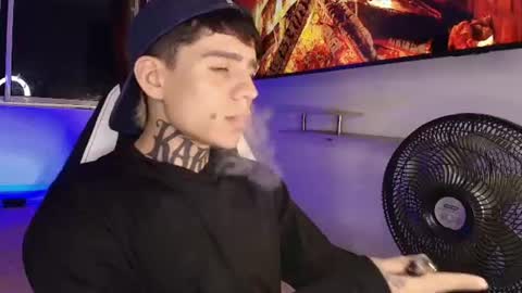 angel_luna0 online show from July 16, 2026, 4:51 am