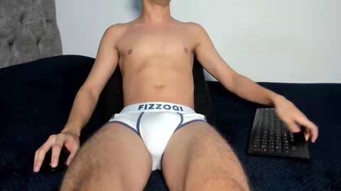 Snapshot of angel_sunshine chatting on September 25, 2025, 7:34 am Angel online show from September 25, 2025, 7:34 am