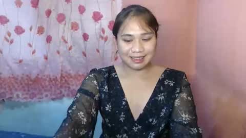Snapshot of angel_sweet247 chatting on February 15, 2026, 2:58 pm angel_sweet247 online show from February 15, 2026, 2:58 pm