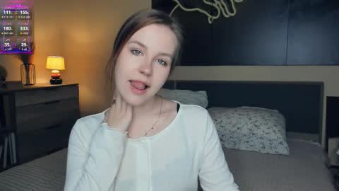 Snapshot of angel_to_burn chatting on October 14, 2025, 7:09 am SofiaSofi online show from October 14, 2025, 7:09 am