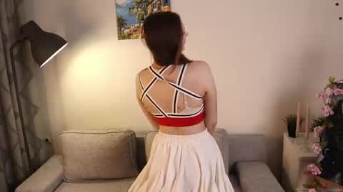 Snapshot of angela_franklin chatting on June 21, 2026, 6:21 pm Elsa online show from June 21, 2026, 6:21 pm