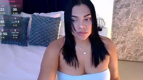 Snapshot of angela_santana_ chatting on October 10, 2025, 7:13 pm Angela online show from October 10, 2025, 7:13 pm