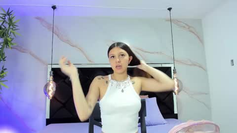 Snapshot of angelaa_cute chatting on September 20, 2025, 12:39 pm ANGELA online show from September 20, 2025, 12:39 pm