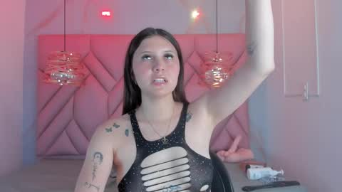 Snapshot of angelaa_cute chatting on May 16, 2026, 5:56 pm ANGELA online show from May 16, 2026, 5:56 pm