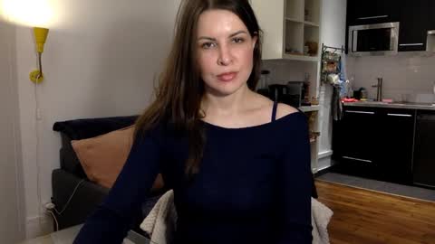 Angela online show from January 11, 2025, 7:49 pm