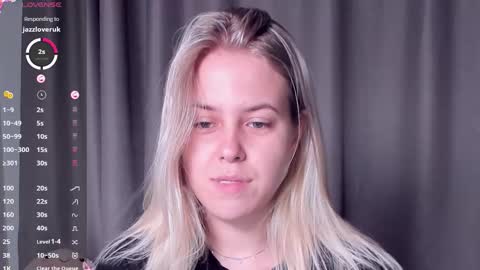 Snapshot of angelanty chatting on September 13, 2025, 4:29 pm Darsi Anty online show from September 13, 2025, 4:29 pm