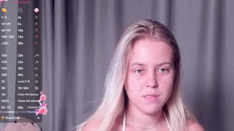 Snapshot of angelanty chatting on September 18, 2025, 3:25 pm Darsi Anty online show from September 18, 2025, 3:25 pm