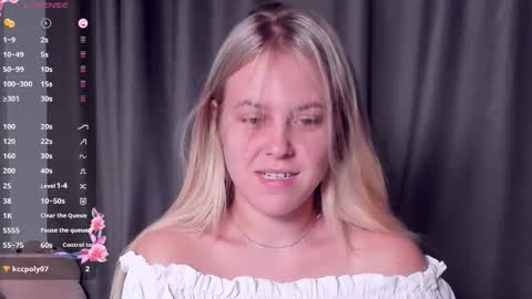 Snapshot of angelanty chatting on September 25, 2025, 3:16 pm Darsi Anty online show from September 25, 2025, 3:16 pm