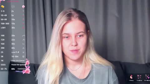 Snapshot of angelanty chatting on November 7, 2025, 4:18 pm Darsi Anty online show from November 7, 2025, 4:18 pm