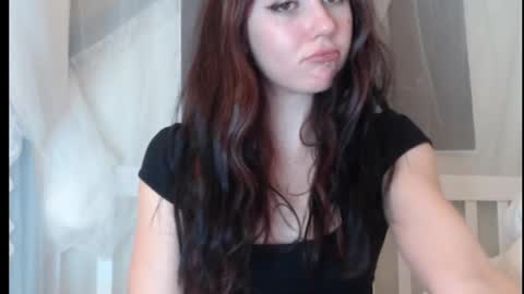 Snapshot of angelbabyvictoria chatting on February 18, 2025, 2:38 am Fern4Ever online show from February 18, 2025, 2:38 am