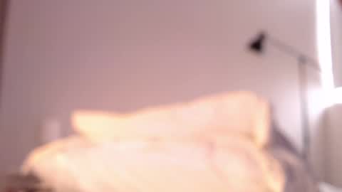 Angel online show from September 25, 2025, 8:56 pm