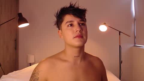 Angel online show from December 14, 2025, 6:23 pm