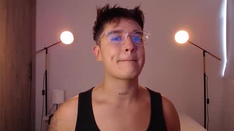 Snapshot of angelcossio chatting on February 9, 2026, 7:07 pm Angel online show from February 9, 2026, 7:07 pm