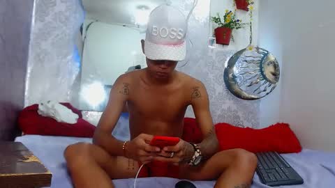 Snapshot of angelcutex_19 chatting on September 15, 2025, 1:27 am angelcutex_19 online show from September 15, 2025, 1:27 am