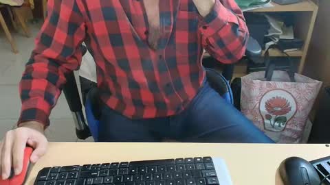 angelgarcia269 online show from May 16, 2026, 1:24 am