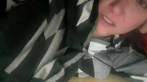 Snapshot of angelhearts111 chatting on November 19, 2025, 7:19 am angelhearts111 online show from November 19, 2025, 7:19 am