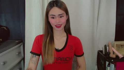 Snapshot of angelic_sex chatting on June 15, 2026, 12:07 pm Angelica online show from June 15, 2026, 12:07 pm