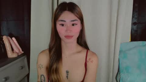 Snapshot of angelic_sex chatting on July 18, 2026, 5:44 am Angelica online show from July 18, 2026, 5:44 am