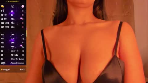 Snapshot of angelica_hot19 chatting on February 4, 2026, 4:13 pm angelica_hot19 online show from February 4, 2026, 4:13 pm