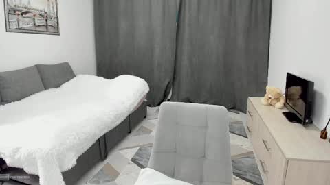 Snapshot of angelicaquiet1 chatting on May 28, 2026, 6:49 pm Angelica online show from May 28, 2026, 6:49 pm