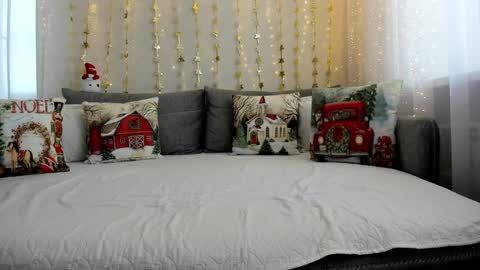 Angelica Rai online show from December 24, 2024, 6:22 am