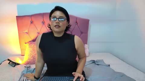 Snapshot of angelik_fooxxx chatting on February 8, 2026, 12:36 am Angelik online show from February 8, 2026, 12:36 am