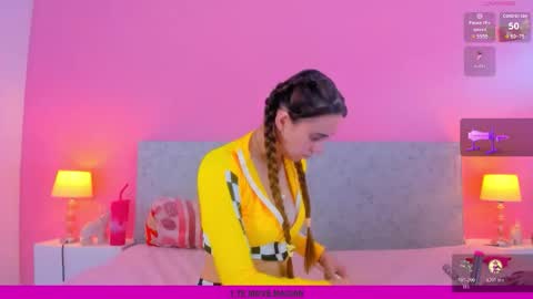 Snapshot of angelikarose1 chatting on November 4, 2025, 3:27 am Angelika Rose online show from November 4, 2025, 3:27 am