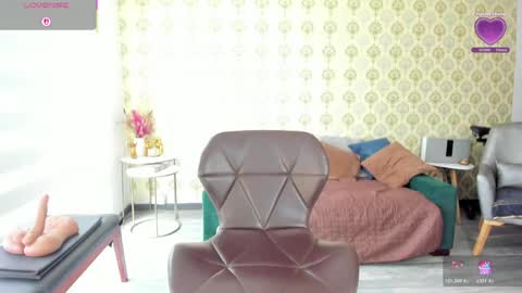 angelina_class_7 online show from May 30, 2026, 1:19 pm