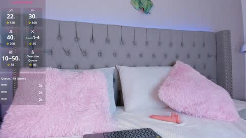 Angelina Honey online show from March 27, 2026, 8:26 am