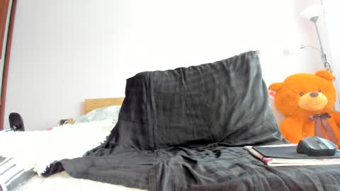 Snapshot of angelinacht chatting on January 16, 2025, 8:33 am Angelina online show from January 16, 2025, 8:33 am