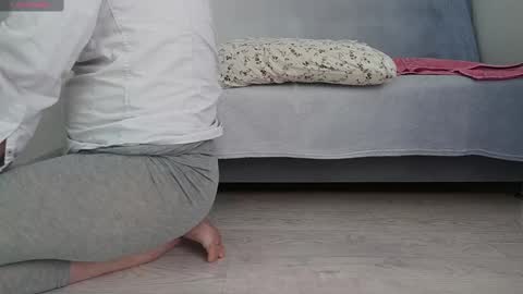 Snapshot of angelinalov chatting on March 9, 2025, 7:01 am Angelina online show from March 9, 2025, 7:01 am