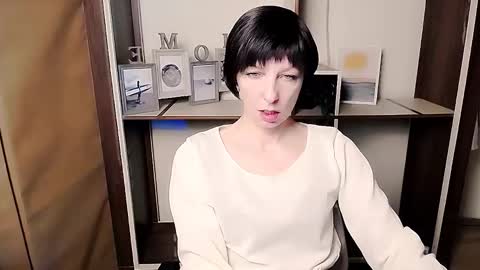 Angelina online show from February 18, 2026, 7:48 am